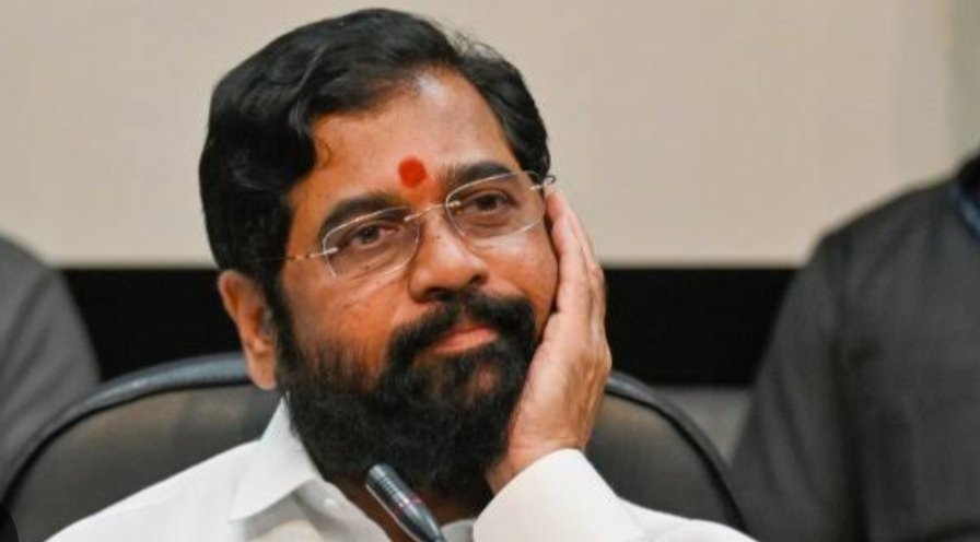 जिल्हा प्रशासनाला विजय दिवसाचा विसर