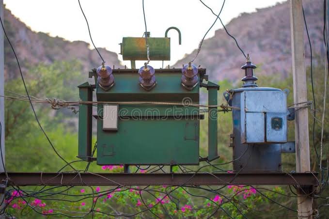 तालुक्यातील डीपी चोरीचा सिलसिला सुरूच : खासदार साहेब आपण डीपी मागवा...