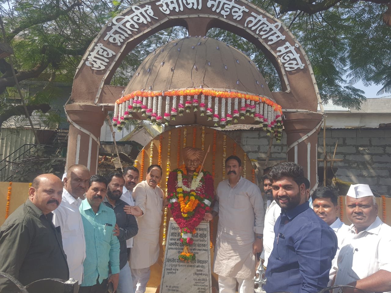 अतिखाण्याचे दुष्परिणाम टाळणे आहे शक्य, उपायांबाबत अधिक माहिती जाणून घ्या