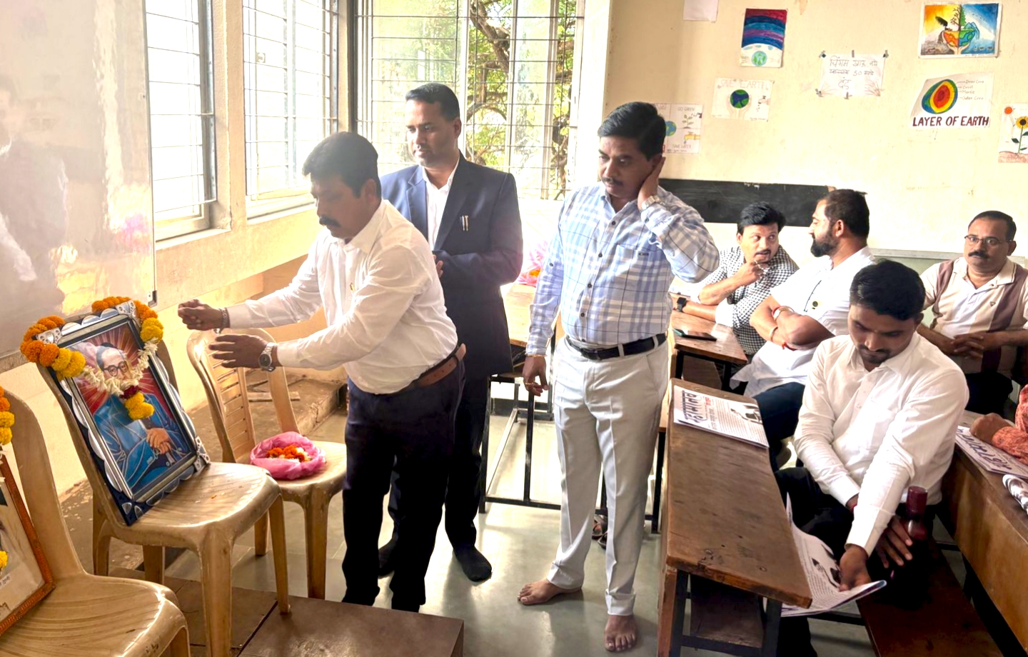 विविध समाजाने एकमेकांकडे पाहताना दृष्टिकोन बदलावा  - सचिन मोरे