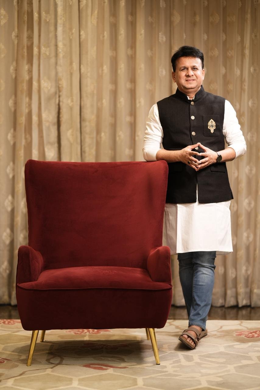 शेतकऱ्यांच्या बांधावरून फुललेली सेंद्रिय शेतीची चळवळ; युवा उद्योजक सचिन यादव यांचे उल्लेखनीय योगदान