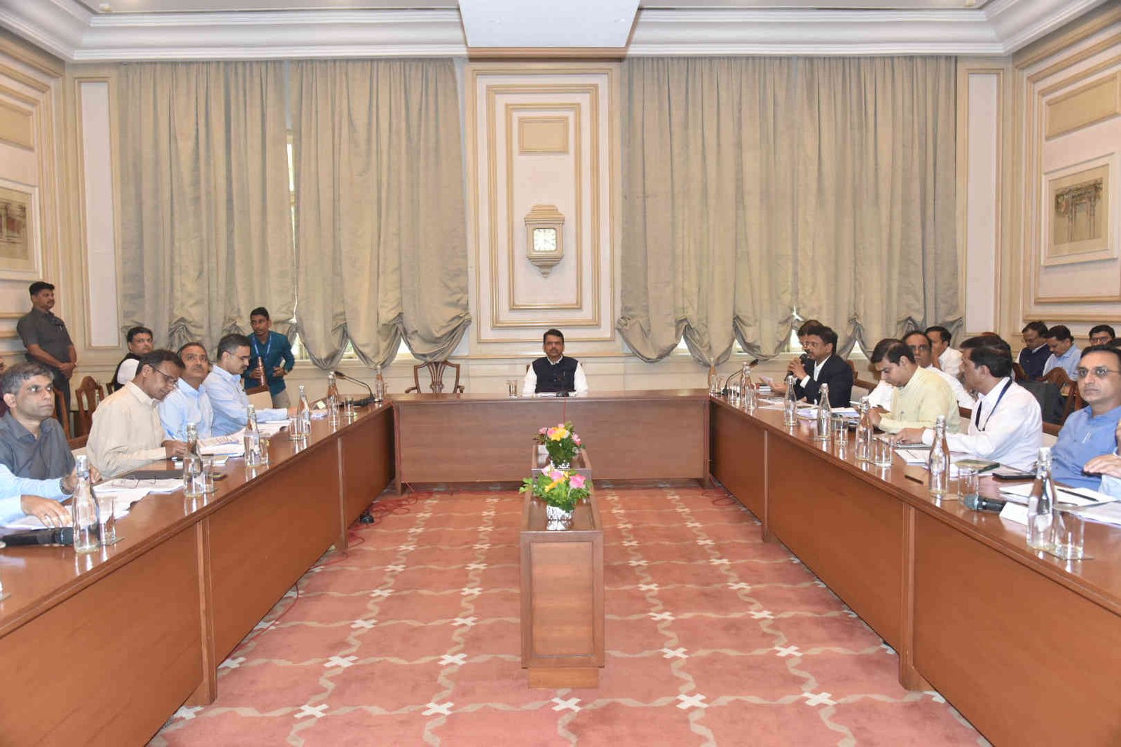 पायाभूत सुविधांबाबतची माहिती प्रधानमंत्री गतीशक्ती योजनेसोबत  प्राधान्याने जोडावी  - उपमुख्यमंत्री देवेंद्र फडणवीस