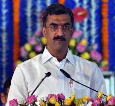 पाऊस न पडल्यास आवश्यक तेथे  चारा छावण्यांसाठी संभाव्य आराखडे सादर करा - पालकमंत्री शंभूराज देसाई