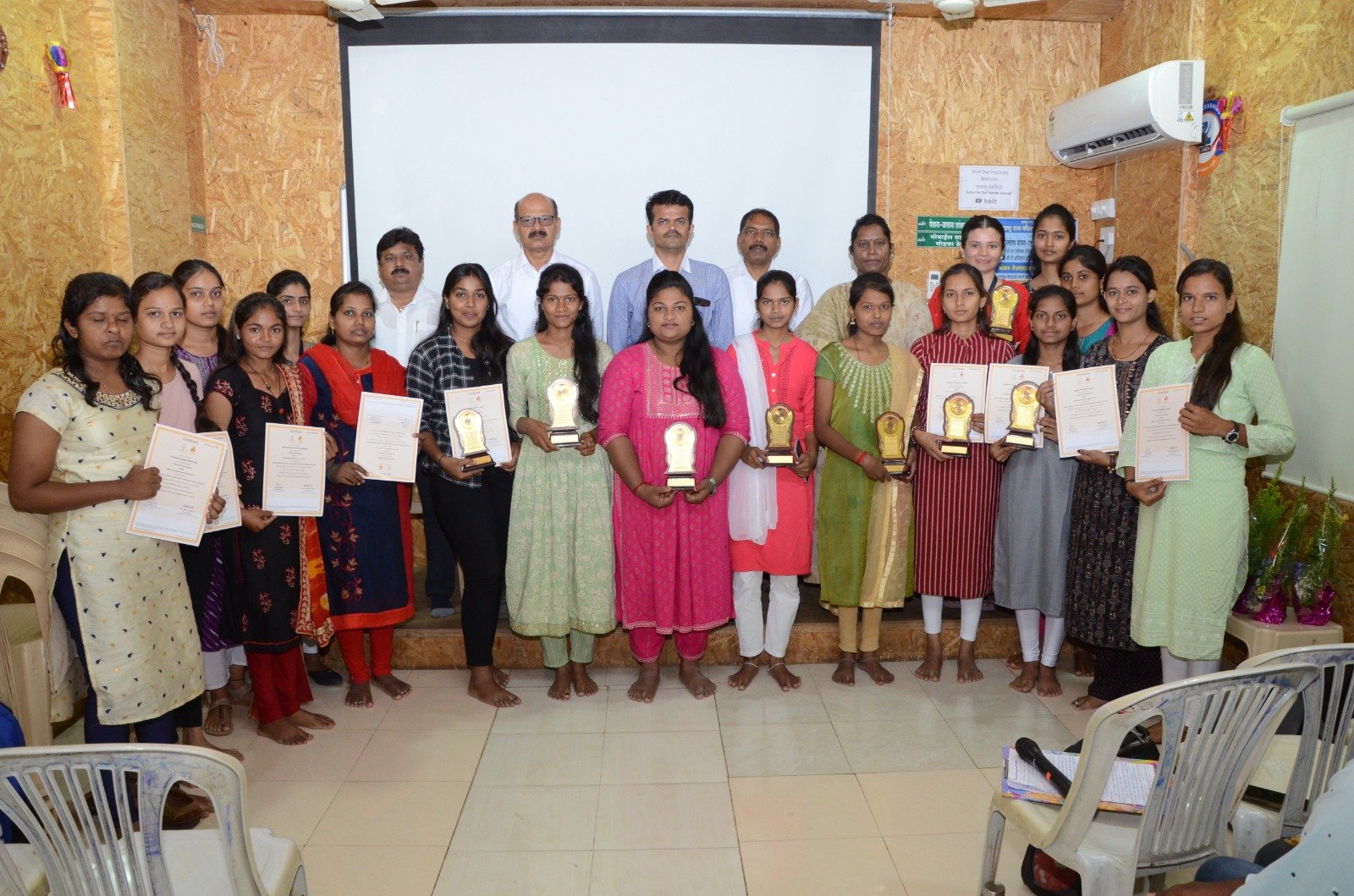 भारतामध्ये जग चालविण्याची क्षमता : उपविभागीय अधिकारी सचिन ढोले 