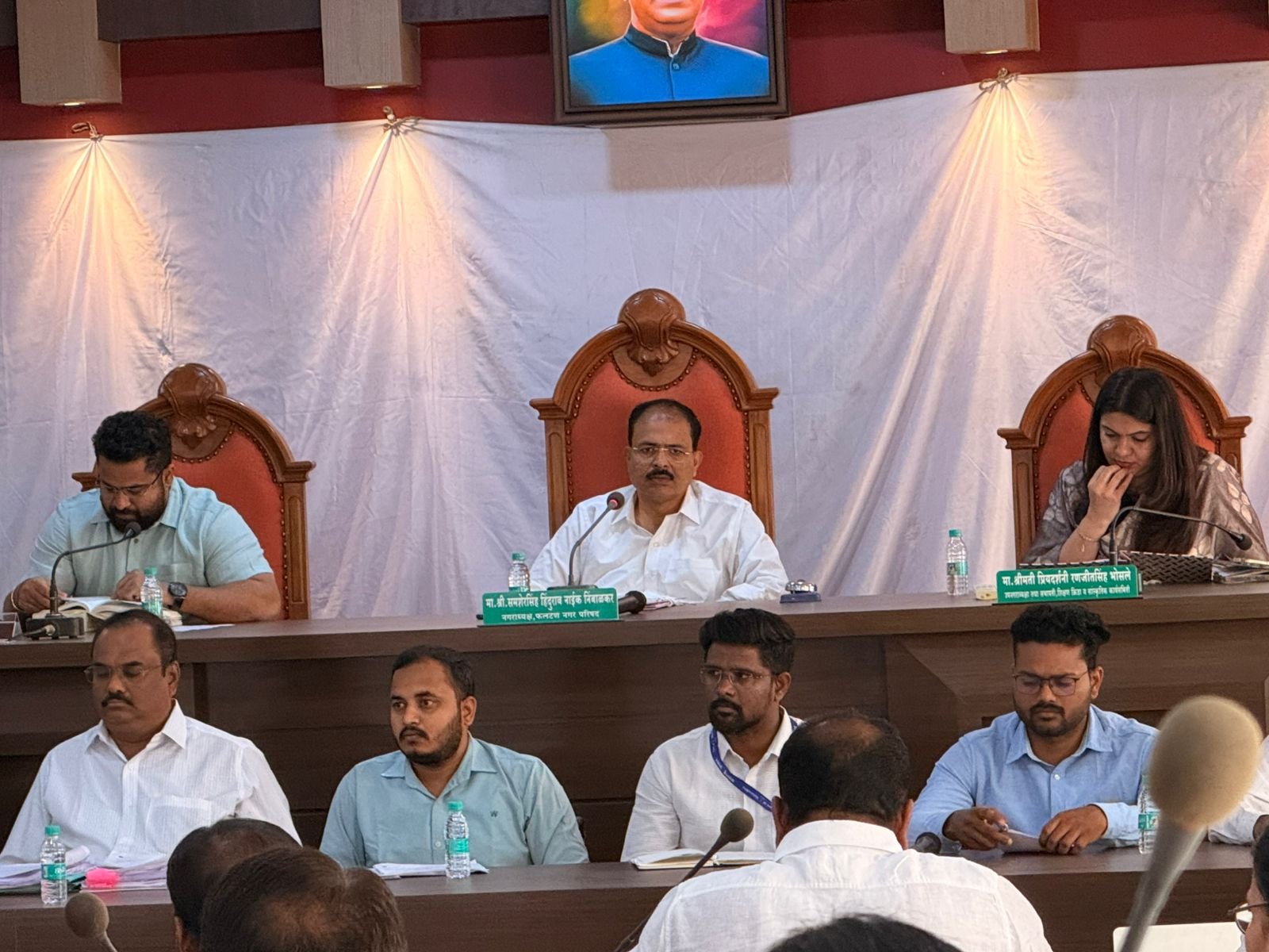 शहर हद्दवाढ, स्टेडियम यासह एकूण ४६ ठराव मंजूर - फलटण नगरपरिषद सर्वसाधारण सभा 