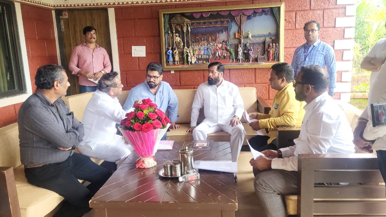  महाराष्ट्र पत्रकार कल्याण निधी व महाराष्ट्र राज्य वृत्तपत्र संपादक सहकारी संघाच्या सूचनांबाबत शासनस्तरावर सकारात्मक निर्णय घेतले जातील : मुख्यमंत्री एकनाथ शिंदे