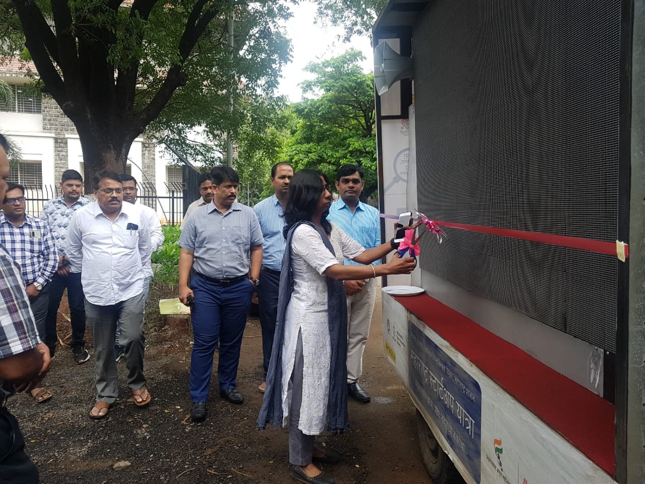 नवे मालखेडमध्ये तीन ठिकाणी घरफोड्या